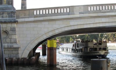 Seitenansicht der Friedrichsbrücke